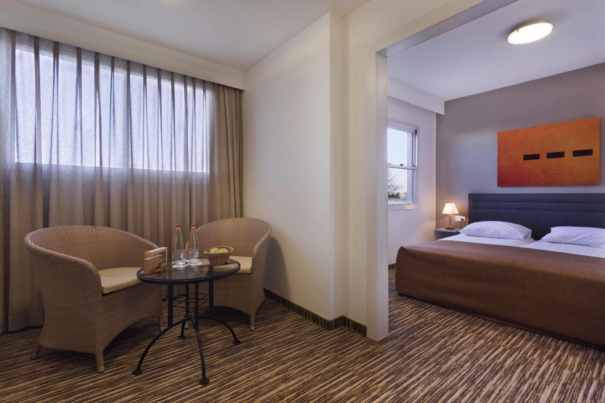 Ramon Inn By Isrotel Collection Micpe Ramon Kültér fotó