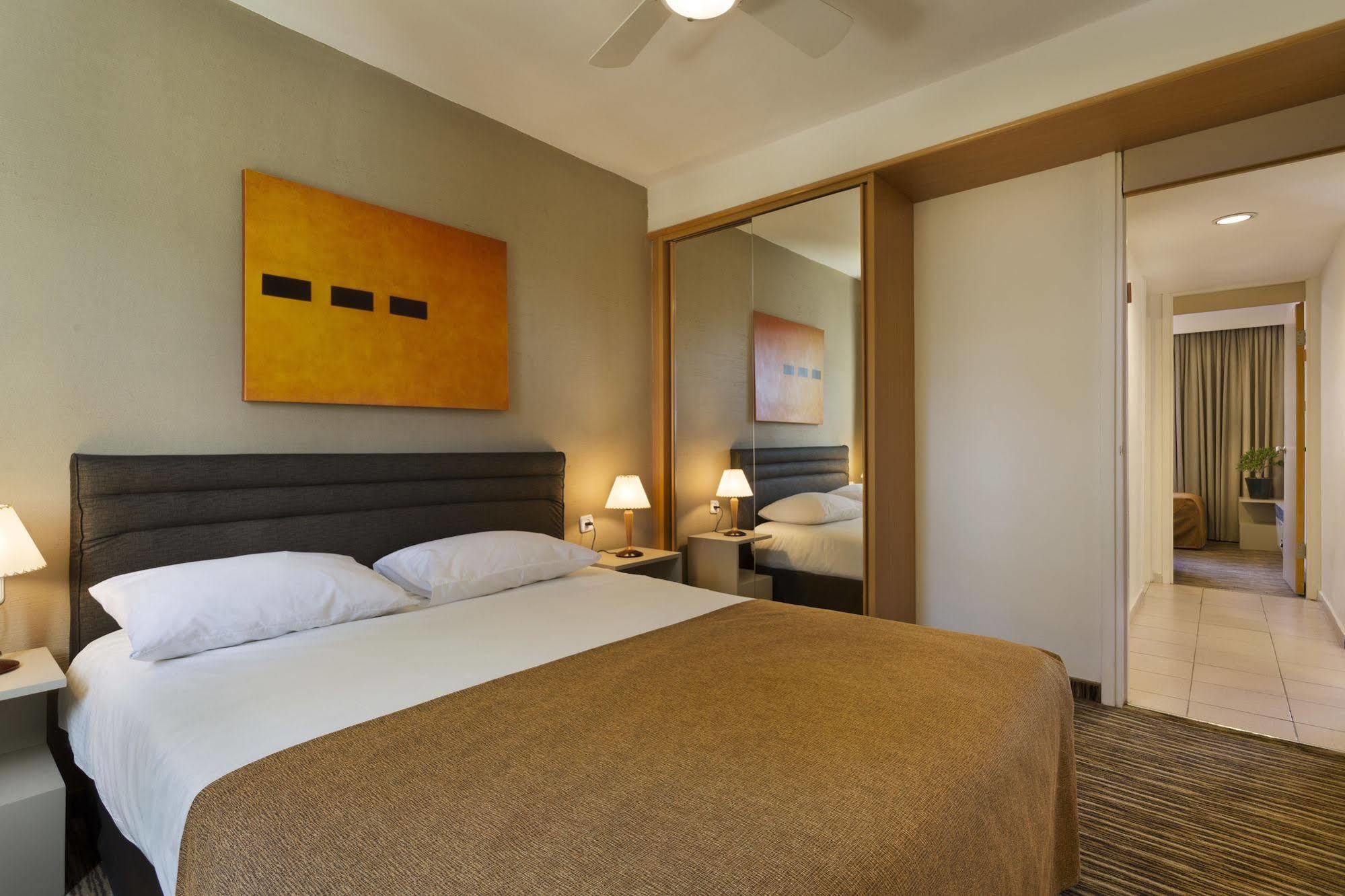 Ramon Inn By Isrotel Collection Micpe Ramon Kültér fotó